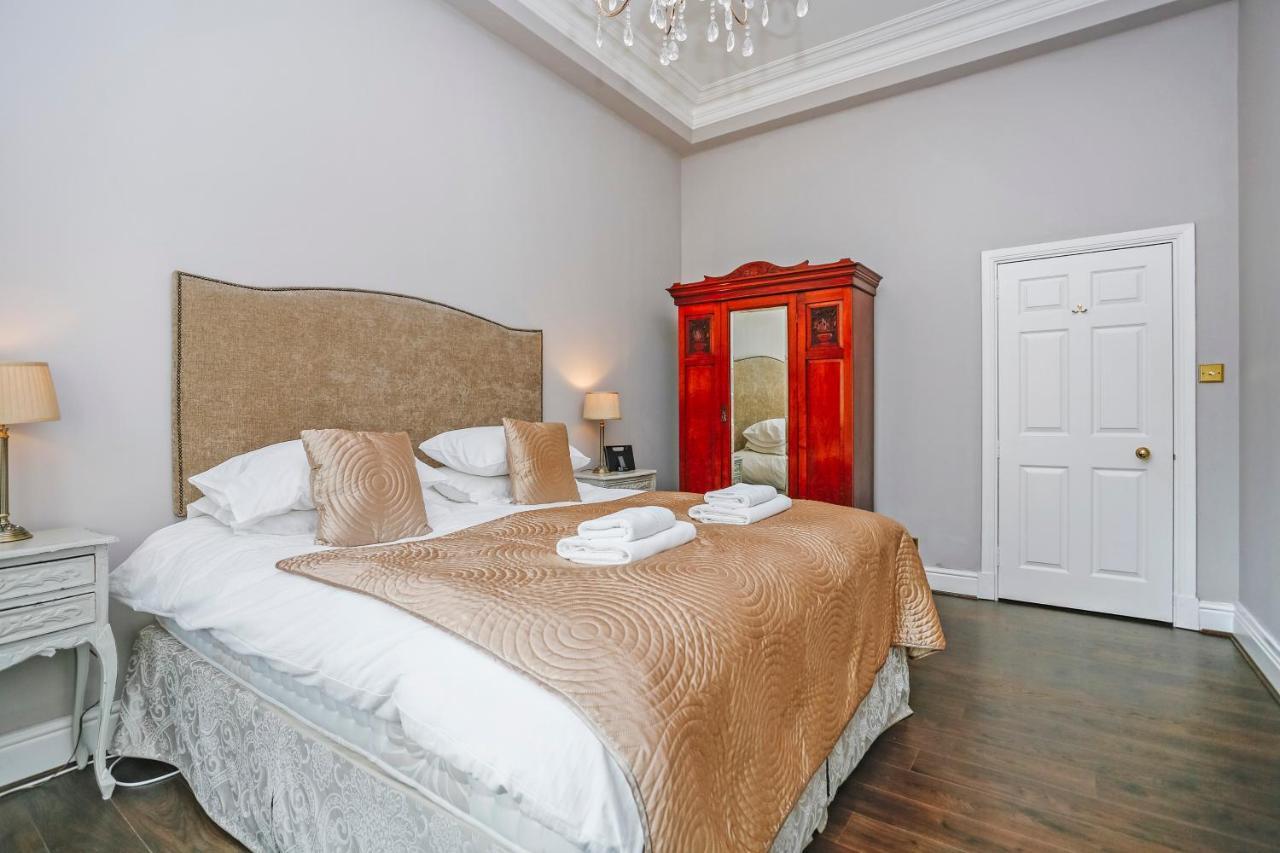 Ferienwohnung Royal Mile Mansions 14 Edinburgh Exterior foto